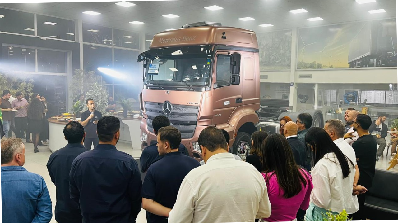Novo Axor Mercedes-Benz chega ao Espírito Santo com evento histórico